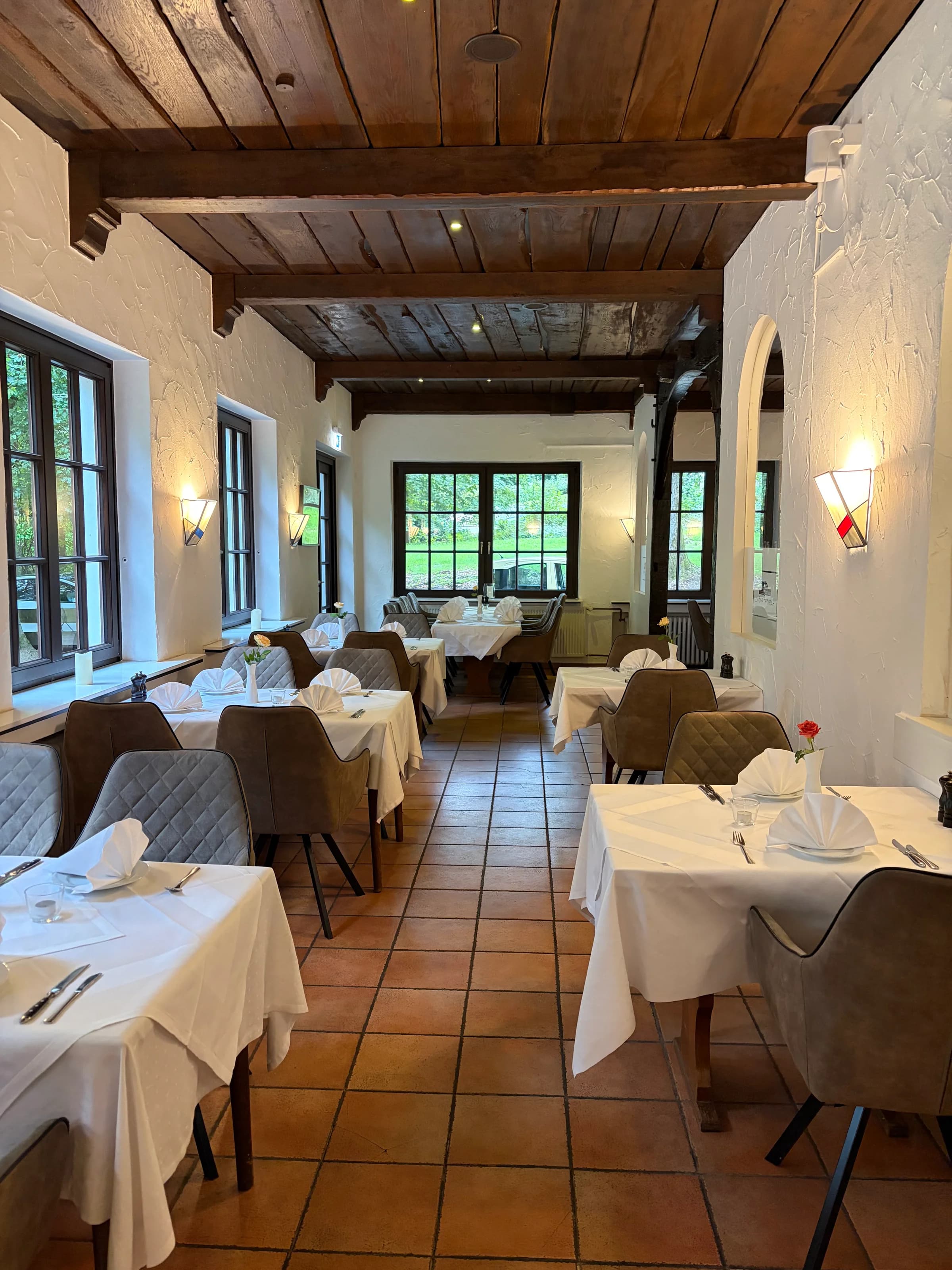Galerie mit Zugang zur Lounge