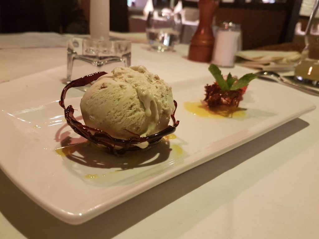 Leckeres Eis als Dessert in der Habichtshöhe